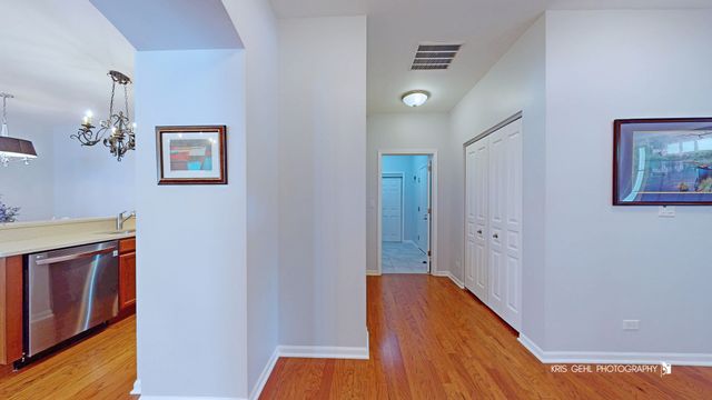 1114 Barkston Lane, Aurora, IL 60502