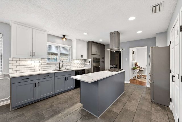 3610 Faulkner Drive, Rowlett, TX 75088