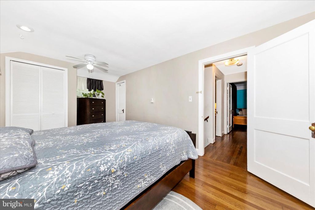 Image 19 of property listing at 7027 PLYMOUTH RD, Pikesville, MD 21208