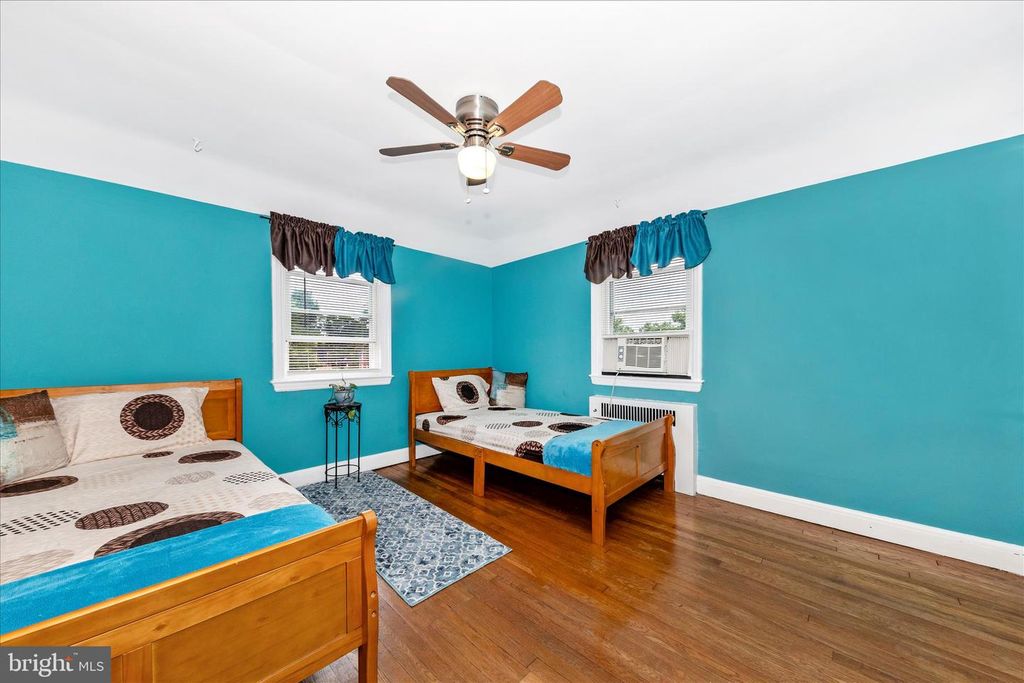 Image 24 of property listing at 7027 PLYMOUTH RD, Pikesville, MD 21208
