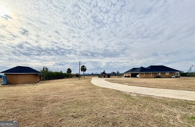 2166 Ga Highway 199, Mount Vernon, GA 30445