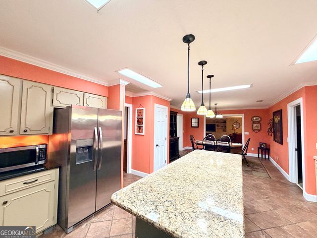 2166 Ga Highway 199, Mount Vernon, GA 30445