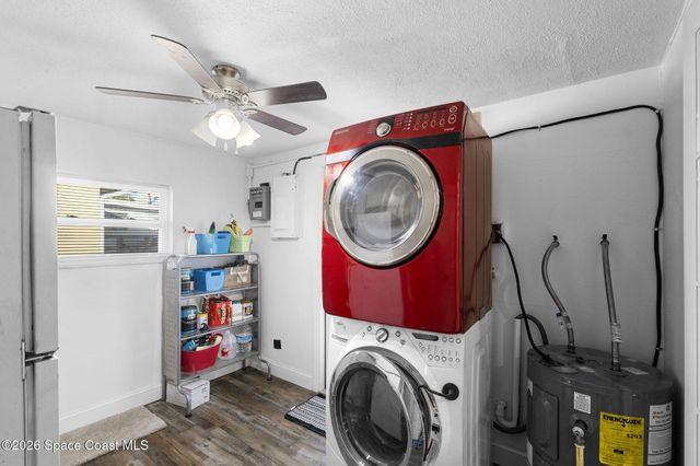 727 Clarke Avenue, Melbourne, FL 32935