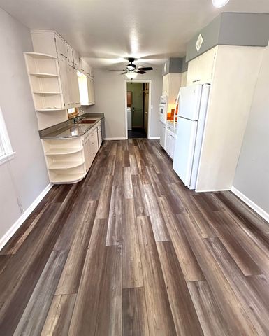 416 N Pennsylvania, Anthony, KS 67003