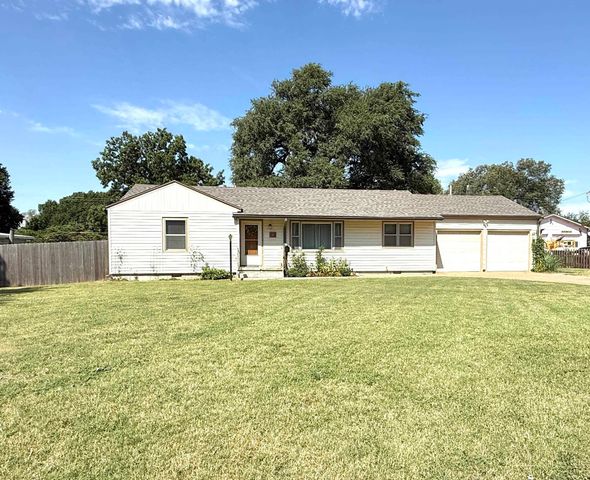 416 N Pennsylvania, Anthony, KS 67003