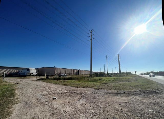 3320 E Highway 332, Freeport, TX 77541