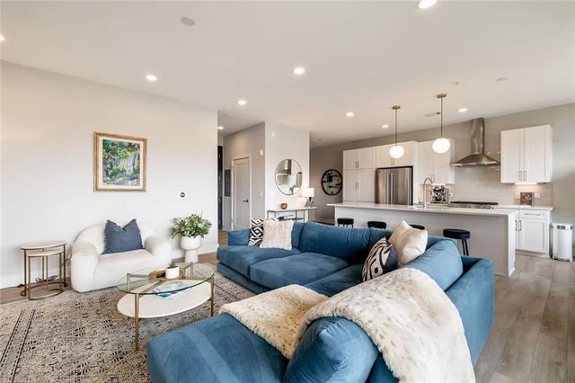 22 Airline Street PH 403, Atlanta, GA 30312