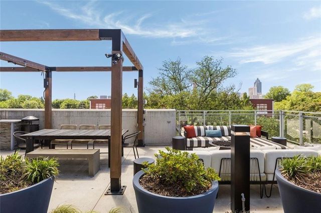 22 Airline Street PH 403, Atlanta, GA 30312