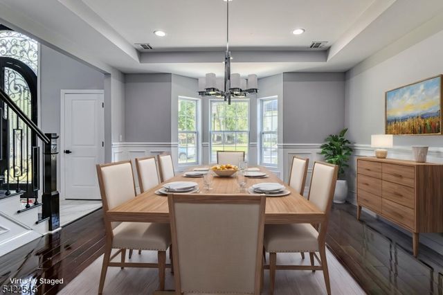 261 Apple Tree Ln, Mountainside Boro, NJ 07092