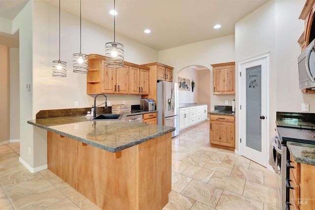 2782 Sun Meadow Dr., Twin Falls, ID 83301
