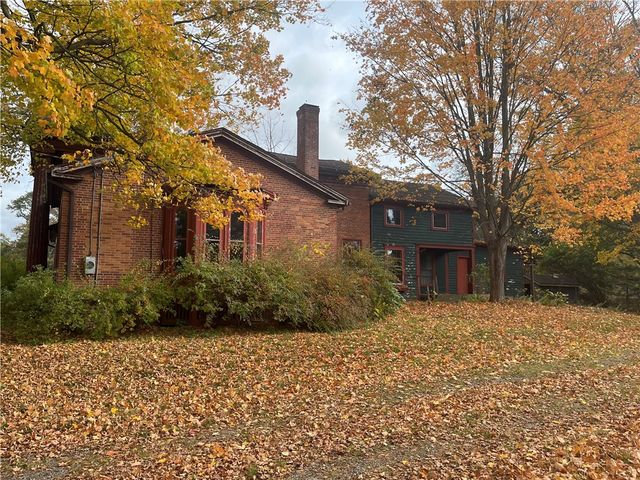 11139 South Lake Road, Pavilion, NY 14525