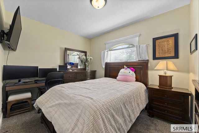 1854 Castelli Drive, Ammon, ID 83406
