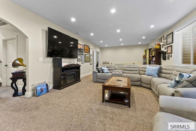 1854 Castelli Drive, Ammon, ID 83406