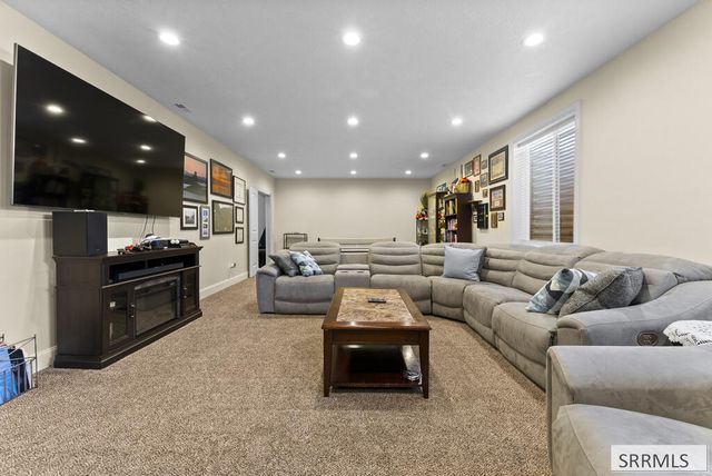 1854 Castelli Drive, Ammon, ID 83406