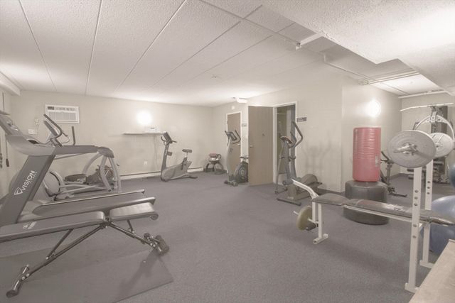 308 Quarry St 202, Quincy, MA 02170