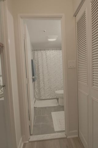 308 Quarry St 202, Quincy, MA 02170