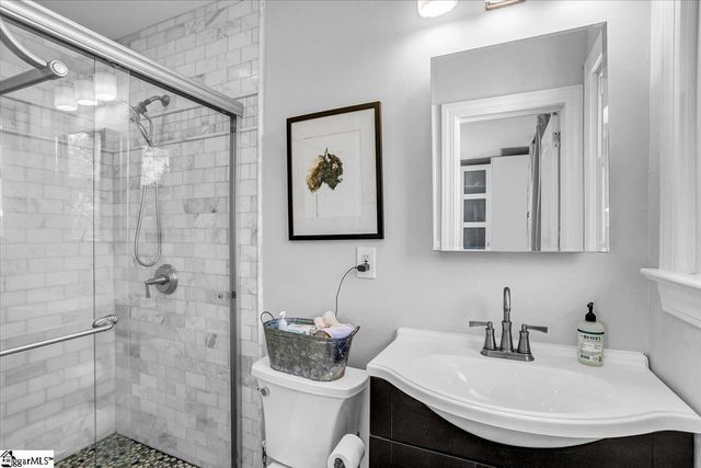 1734 E North Street, Greenville, SC 29607