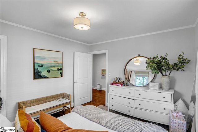 1734 E North Street, Greenville, SC 29607