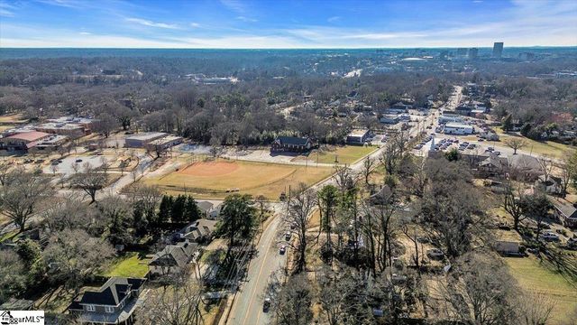 1734 E North Street, Greenville, SC 29607