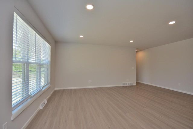 802 5 Mile ROAD, Racine, WI 53402