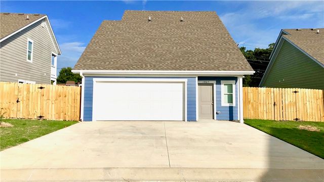 1805 Izard Lane, Fayetteville, AR 72704