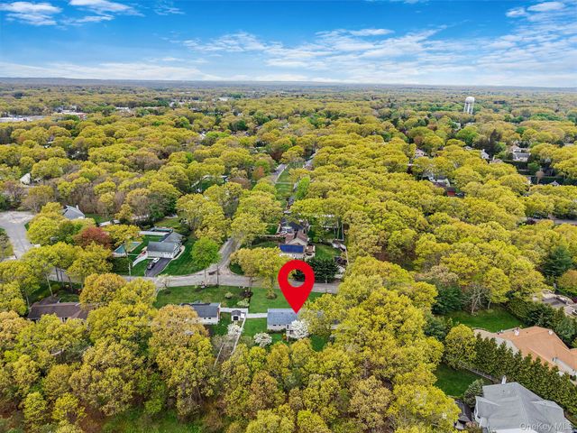 19 Pumpkin Road, Saint James, NY 11780