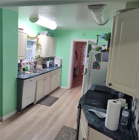 1226 S Hardy Avenue, Independence, MO 64052