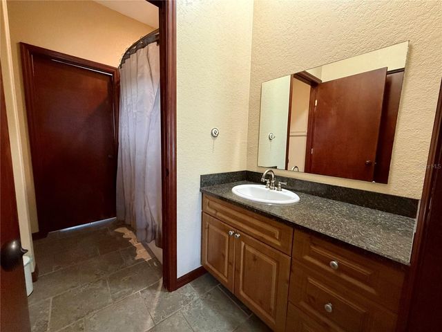 18450 NE 61ST LANE, Williston, FL 32696