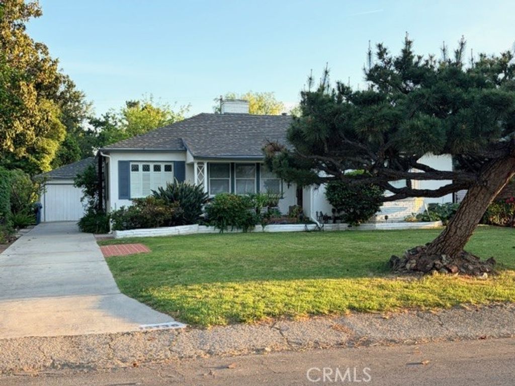 15136 Clark Street, Sherman Oaks, CA 91411