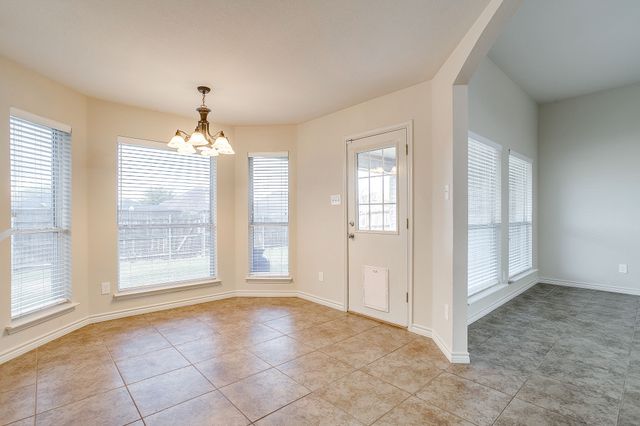 1013 Aaron Drive, Burleson, TX 76028