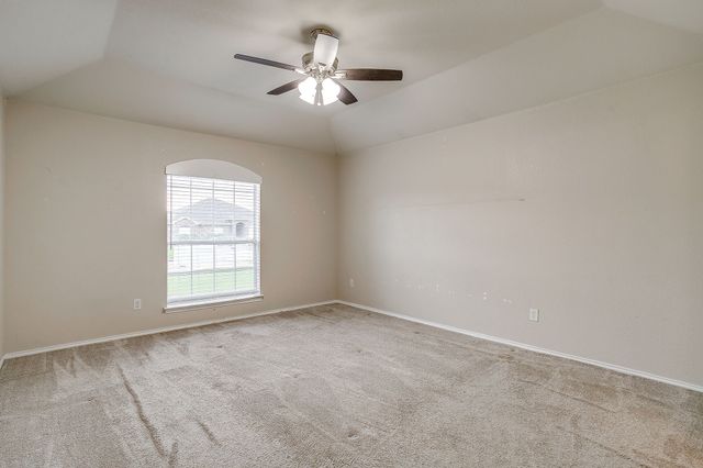 1013 Aaron Drive, Burleson, TX 76028