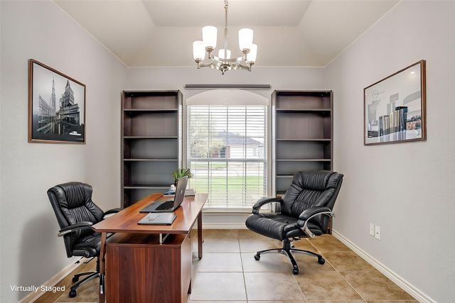 1013 Aaron Drive, Burleson, TX 76028