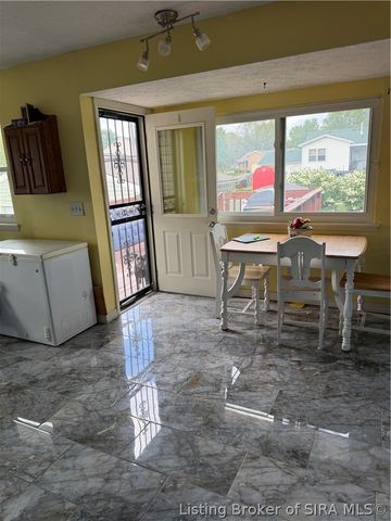 1314 Sportsman, Jeffersonville, IN 47130