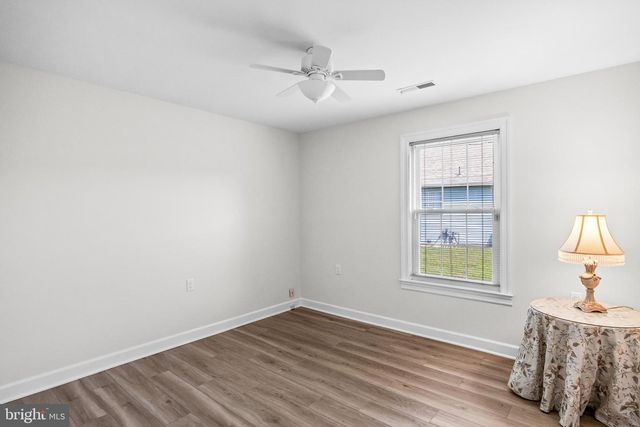 3 MARINA CT, Mount Laurel, NJ 08054