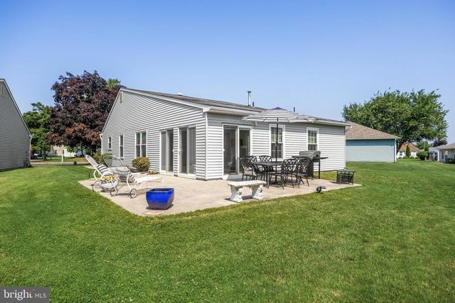 3 MARINA CT, Mount Laurel, NJ 08054