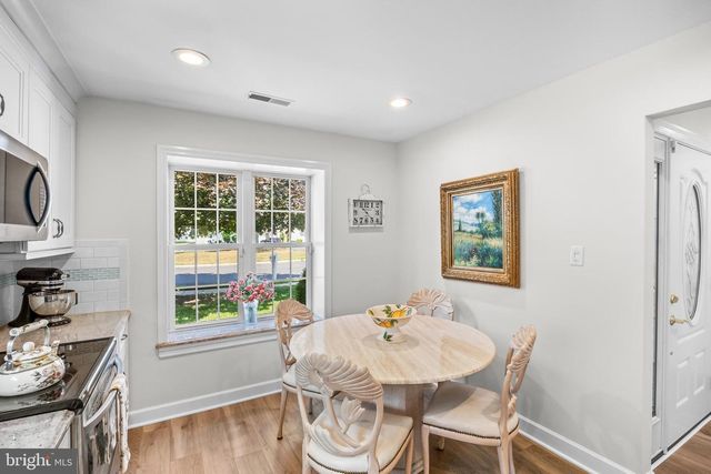 3 MARINA CT, Mount Laurel, NJ 08054
