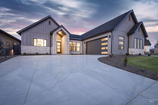 5644 W Haughburn Dr, Eagle, ID 83616 property photo