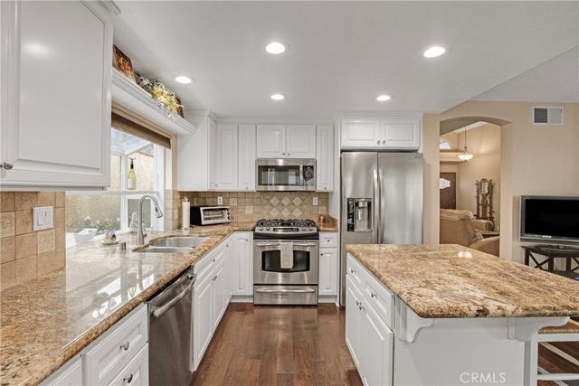 29239 Marilyn Drive, Canyon Country, CA 91387