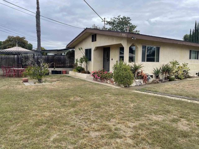 8148 Longdale Dr, Lemon Grove, CA 91945