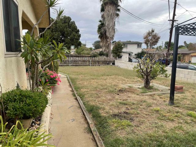 8148 Longdale Dr, Lemon Grove, CA 91945