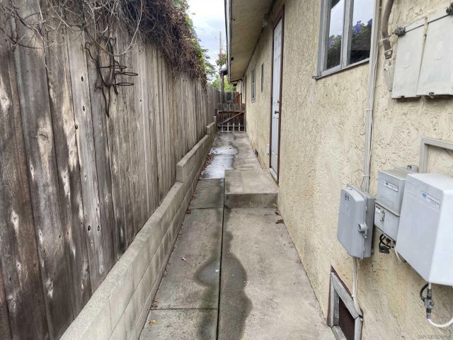 8148 Longdale Dr, Lemon Grove, CA 91945