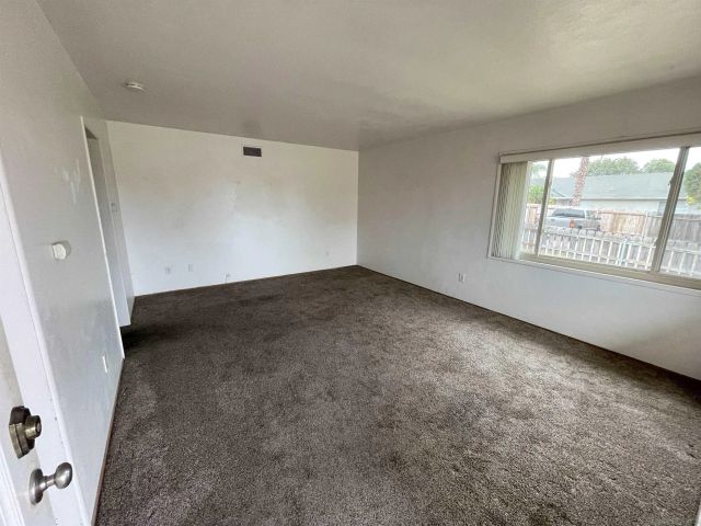 8148 Longdale Dr, Lemon Grove, CA 91945