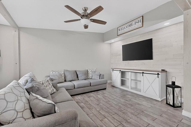 1212 Gretta Street NE, Albuquerque, NM 87112