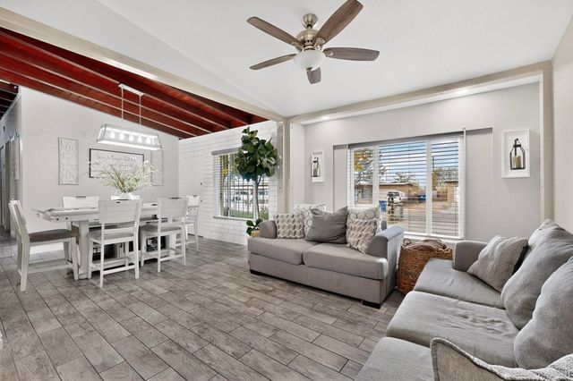 1212 Gretta Street NE, Albuquerque, NM 87112