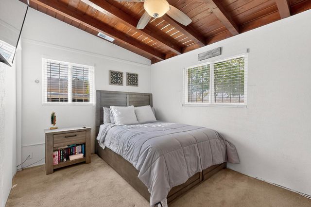 1212 Gretta Street NE, Albuquerque, NM 87112