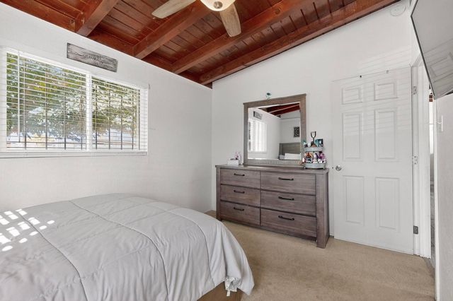 1212 Gretta Street NE, Albuquerque, NM 87112