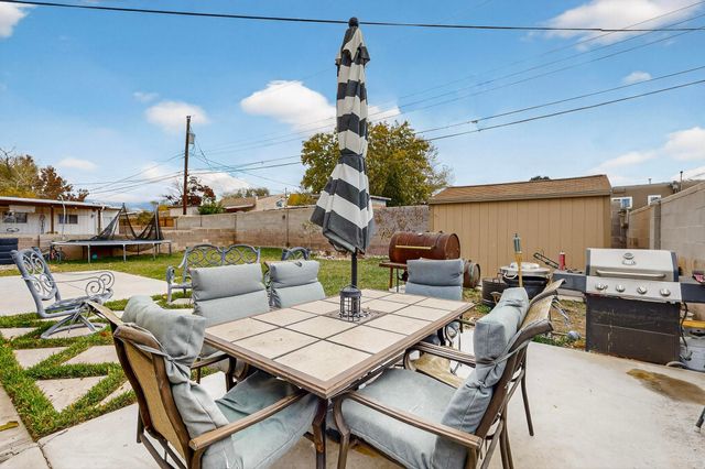 1212 Gretta Street NE, Albuquerque, NM 87112