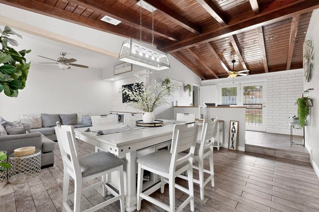 1212 Gretta Street NE, Albuquerque, NM 87112