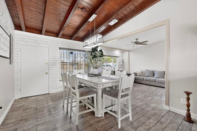 1212 Gretta Street NE, Albuquerque, NM 87112