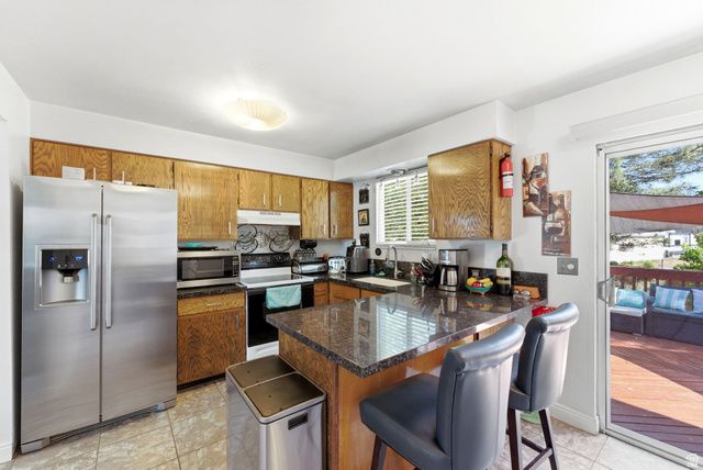 4043 W BOUCK CIR, Salt Lake City, UT 84120